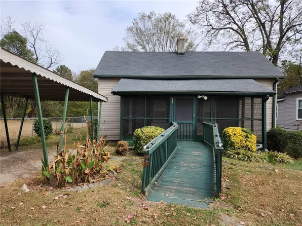 233 S Shirley Ave, Honea Path, SC 29654