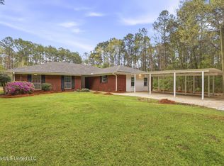 413 Michael Dr, Brandon, MS
