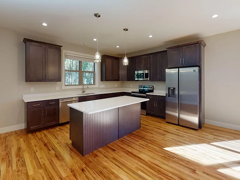603 Marietta St — Photo 5