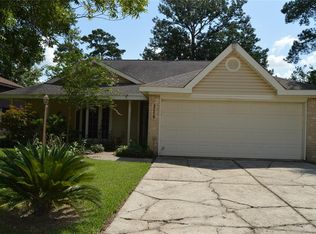 326 Enfield Dr, Highlands, TX 77562