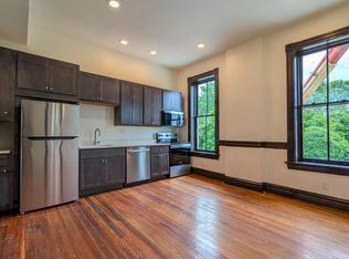 2831 Chippewa St #A, Saint Louis, MO 63118