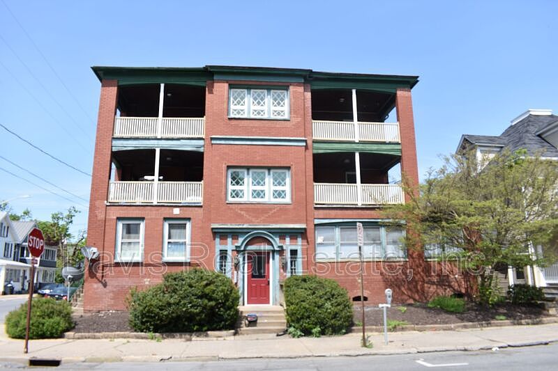 1st image of 15 W Church St APT 6