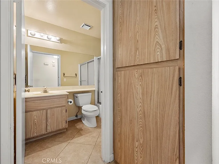 409 Utica Ave #D36 — Photo 13