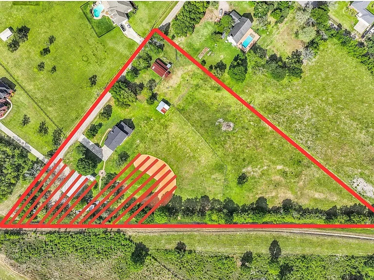1404 Hollier Rd — Photo 37