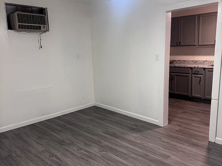 324 B St #3 — Photo 4
