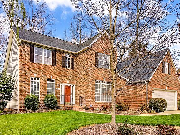 2nd image of 4217 Clovelly Dr