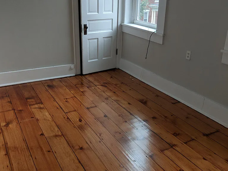 418 1/2 Wayne St #2 — Photo 20