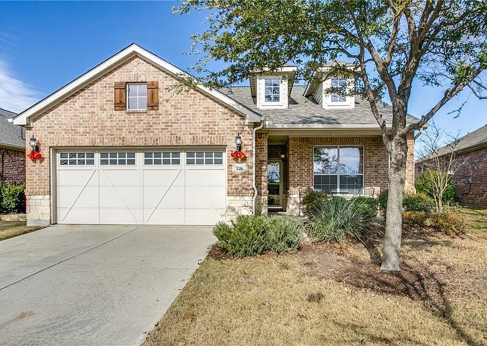 1st image of 226 Cascata Dr