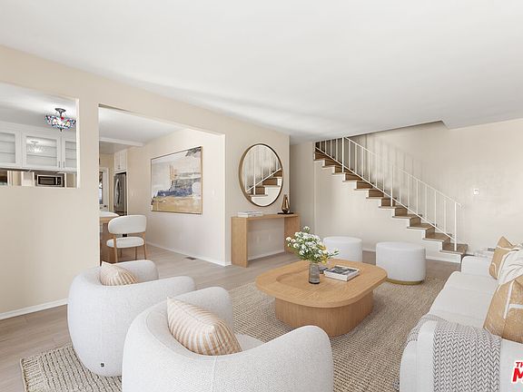 3rd image of 1814 1/2 Spreckels Ln