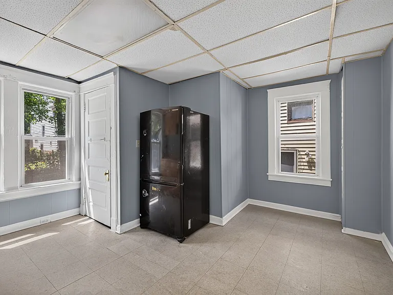 9920-22 Somerset Ave #9920 — Photo 34