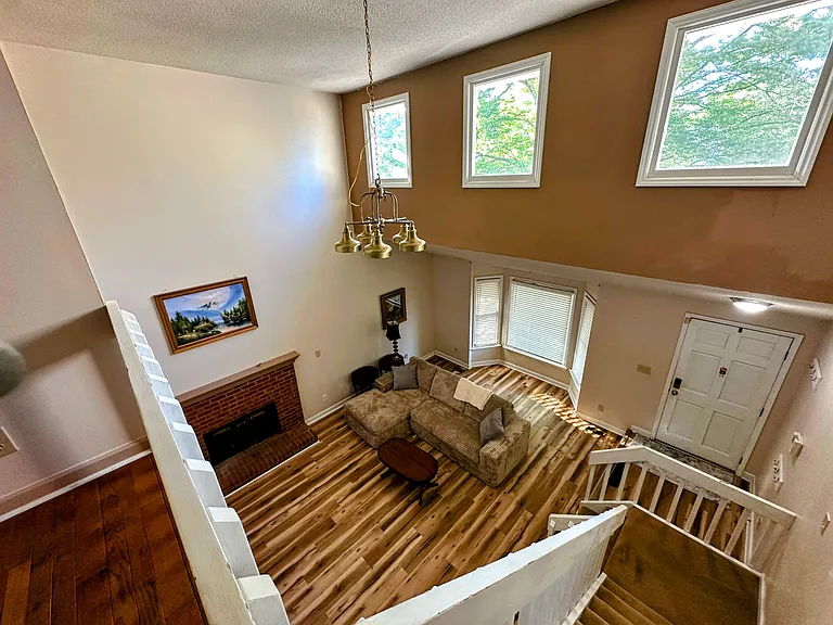 2503 Sawmill Rd — Photo 7