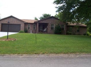 205 Lakeview Ln, Oak Ridge, TN 37830