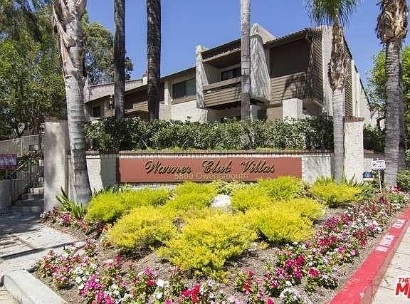 2nd image of 5800 Owensmouth Ave APT 22