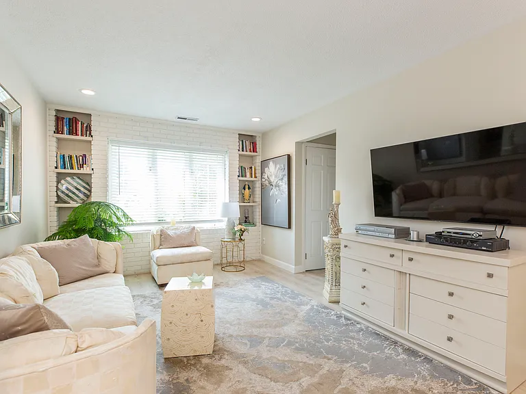 TV room connected to office