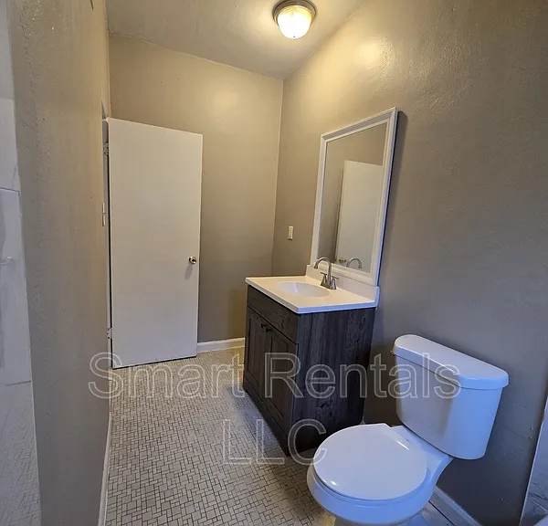 4300 Fairview Ave #C — Photo 9