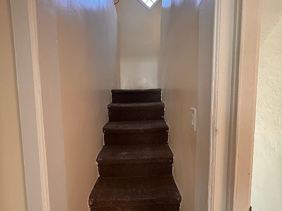 2nd image of 139 E Forest Ave Floor 2