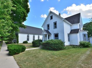 428 Walworth St, Lake Geneva, WI 53147