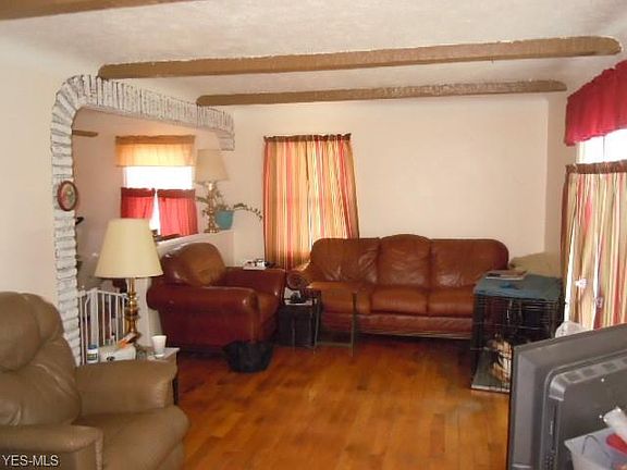 2nd image of 12609 Sprecher Ave