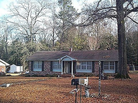1st image of 330 Forest Dr