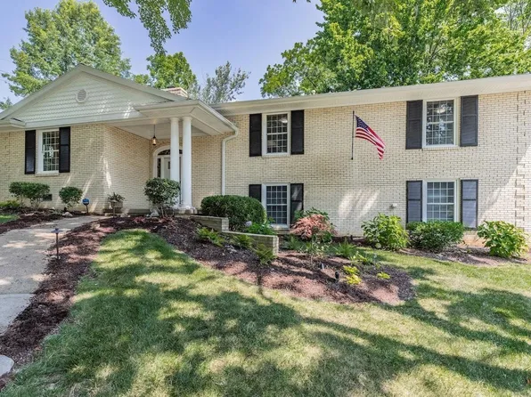 110 Ladonna Blvd, Evansville, IN 47711