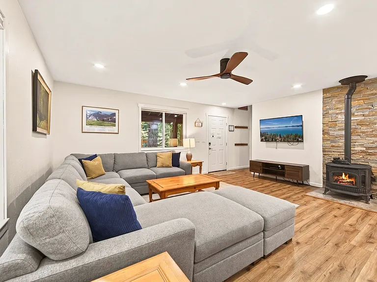 14541 Hansel Ave — Photo 4