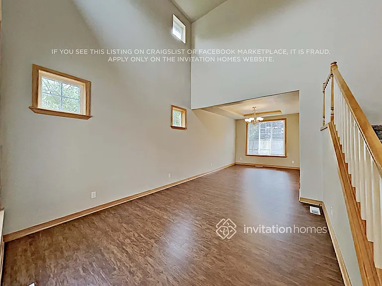 6704 47th Pl NE — Photo 6