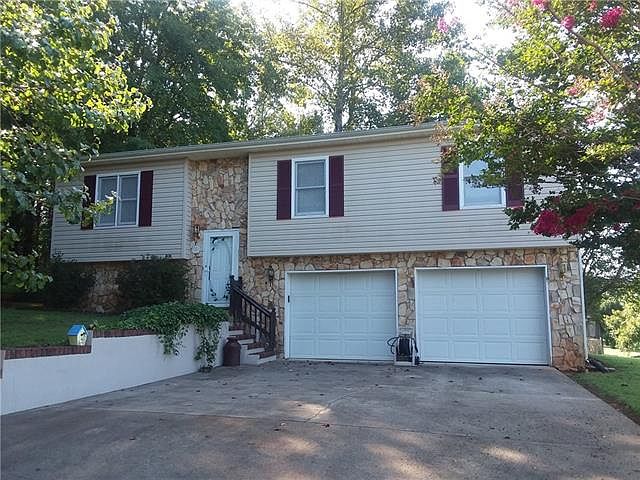 1st image of 3547 High West Dr