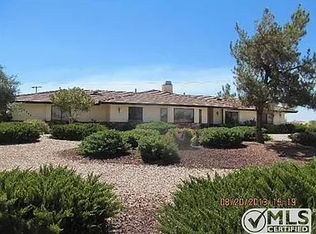 19305 Oneida Rd, Apple Valley, CA 92307