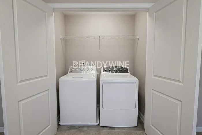 345 Bascomb Cres — Photo 20