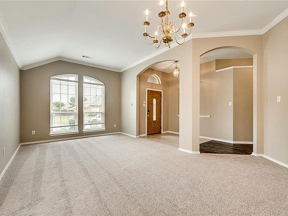 5th image of 6504 Spencer Dr