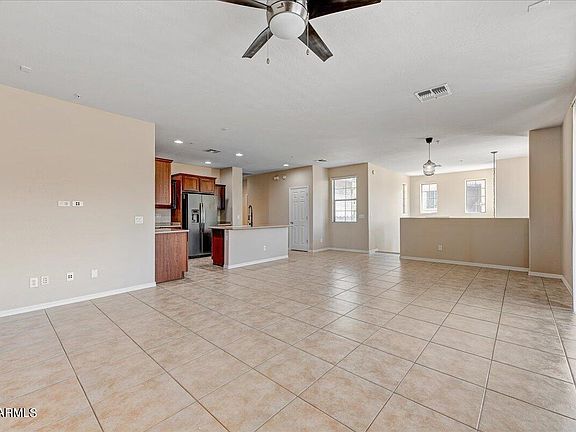 2nd image of 2134 W TALLGRASS Trail #215