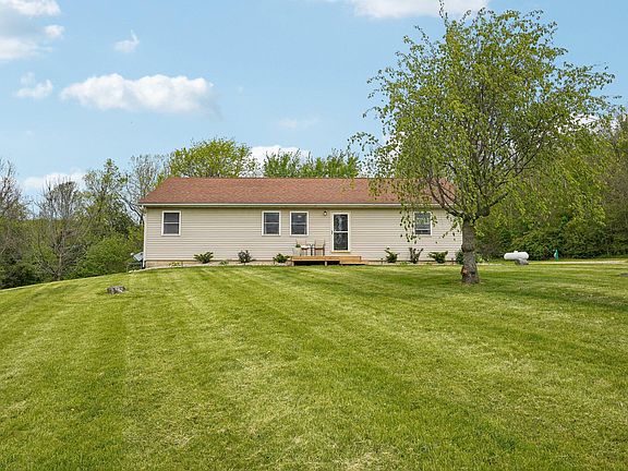 4th image of 3858 Township Road 145