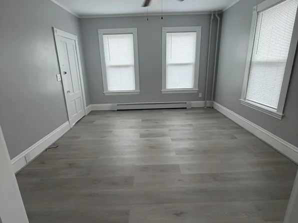 475 Cottage St, New Bedford, MA