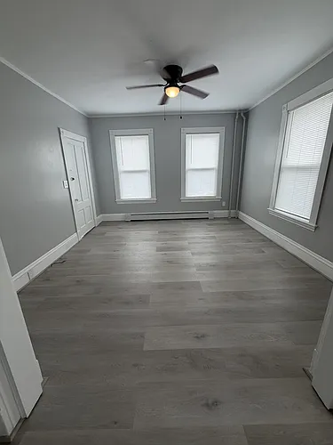 475 Cottage St #1 Photo 1