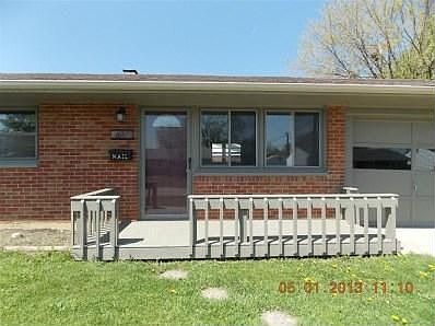 5th image of 627 Amor Pl
