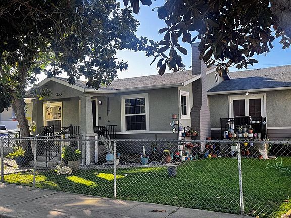 2nd image of 253 W Belleview Avenue