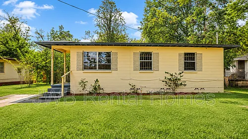 6863 W Virginia Ave Photo 1