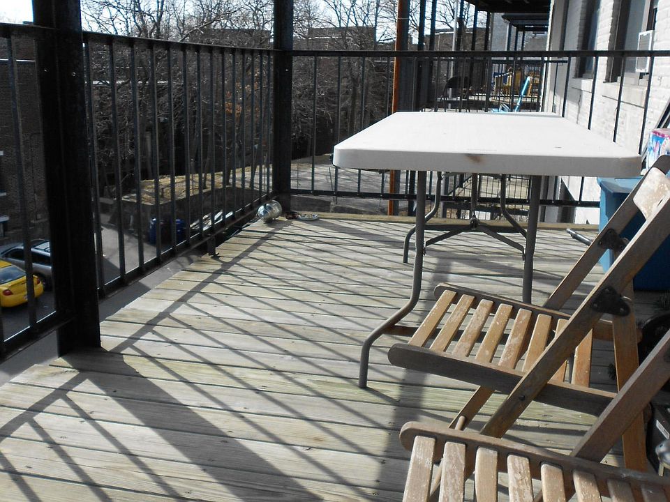 2nd image of 20 Egremont Rd #5