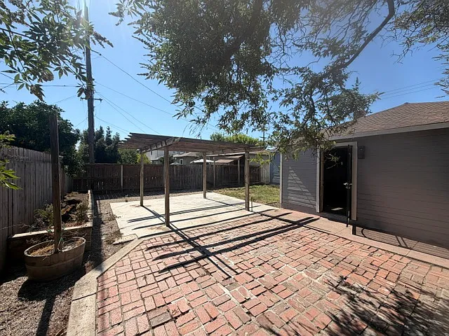 34 E Alpine Ave — Photo 15