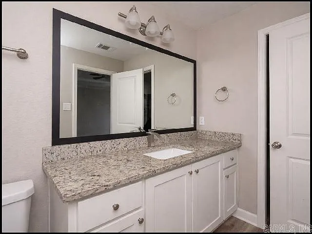 209 Sparrow Rd — Photo 6