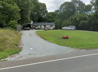 611 Highway, Chapel Hill, NC 27516