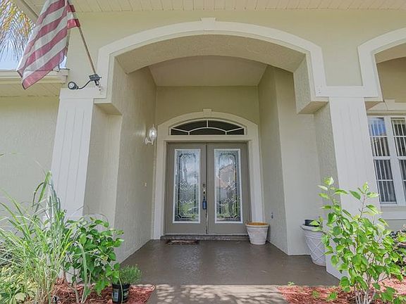 3rd image of 443 Lake Harris Dr