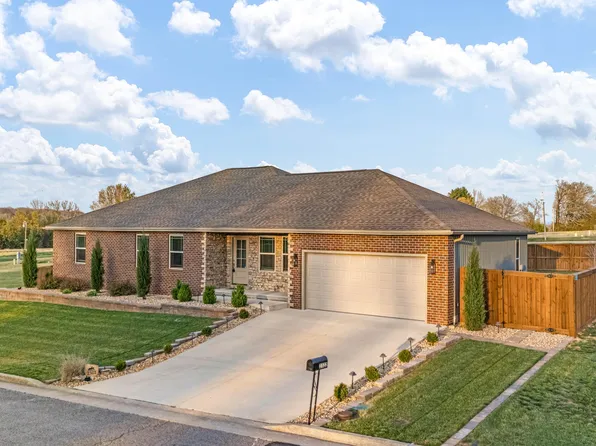 2322 Dawt Mill Drive, West Plains, MO 65775