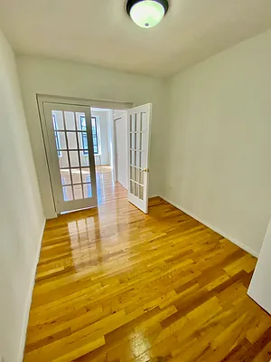 Rented by Douglas Elliman | media 26