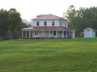 3553 Parkersburg Rd, Reedy, WV 25270