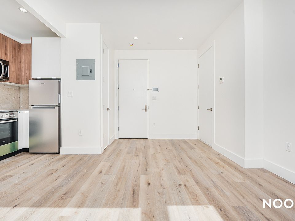 1st image of 570 Nostrand Ave #4N