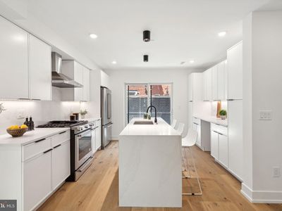 2035 Waverly St #1, Philadelphia, PA, 19146