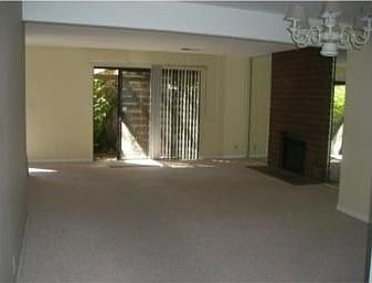 4th image of 5603 Welland Ave
