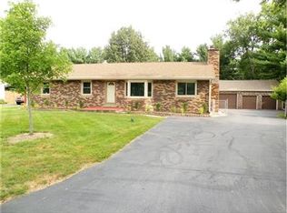 8340 Bridge Ct, Indianapolis, IN 46231