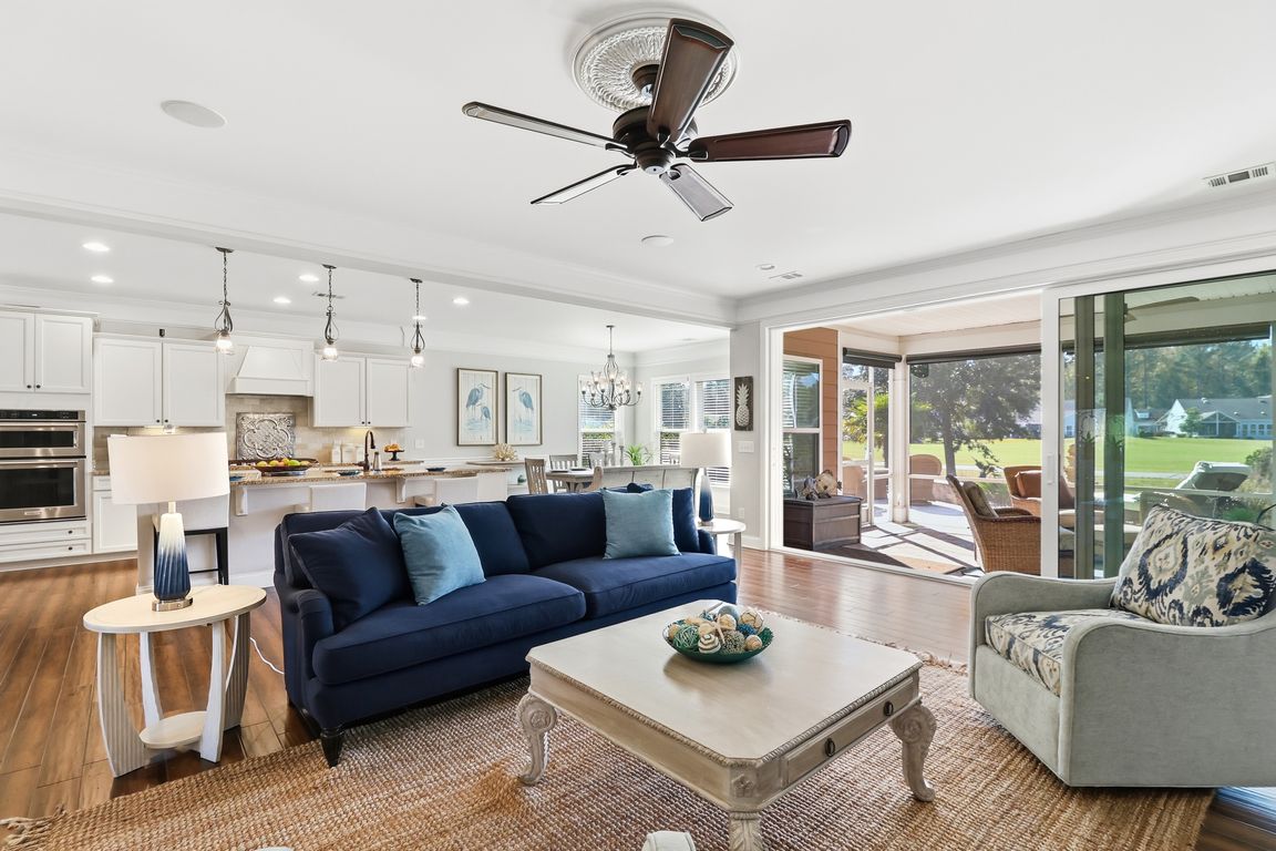 next background image